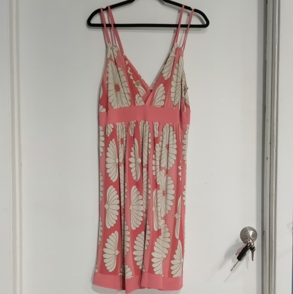 Coral and cream shell dress light & sexy!
